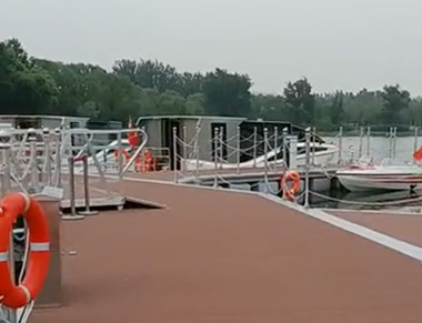 北京朝陽(yáng)公園游艇碼頭